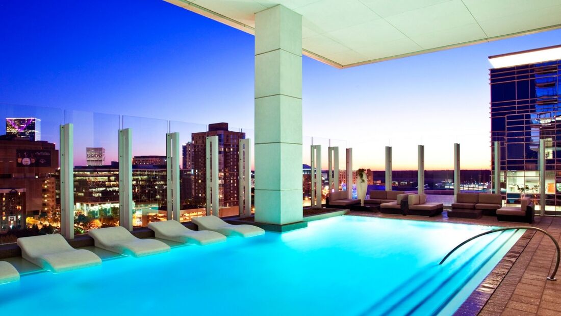 W Downtown 4*